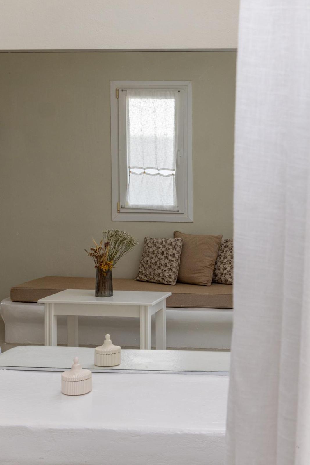Soulmate'S Suites Tinos Kiónia Kültér fotó