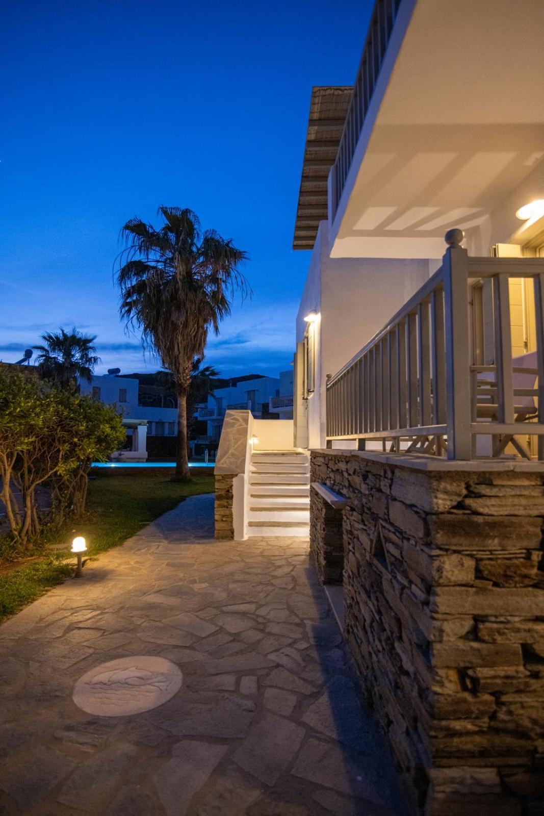 Soulmate'S Suites Tinos Kiónia Kültér fotó