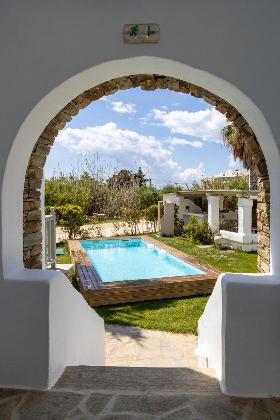 Soulmate'S Suites Tinos Kiónia Kültér fotó
